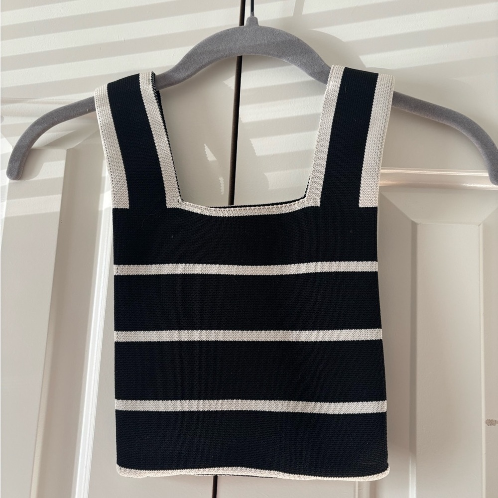 Black and White Striped Women's Bag - Picture 4 of 6